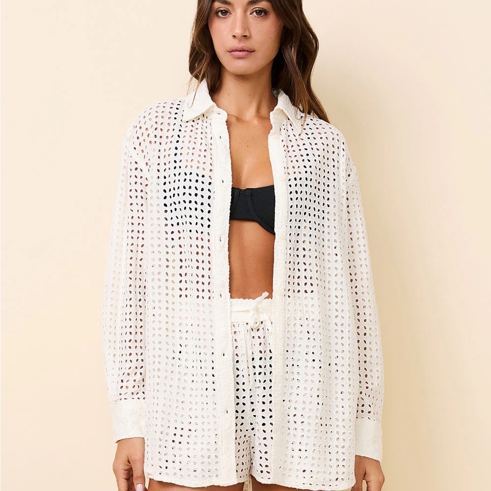 Solid & Striped Charlie Short and Oxford Tunic Leaf Eyelet Brule